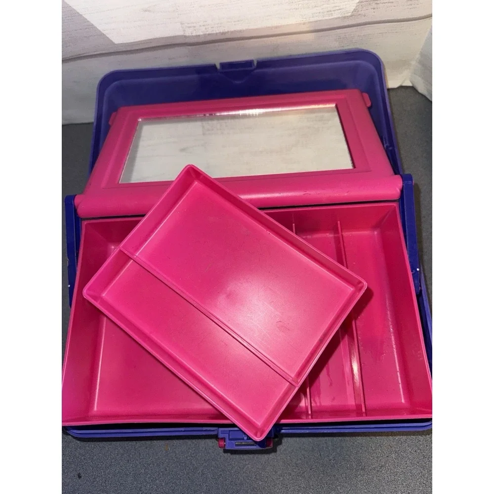 Caboodles vtg purple